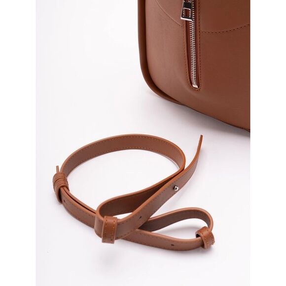 Loewe Women `Hammock Flip` Bag - Picture 5 of 7